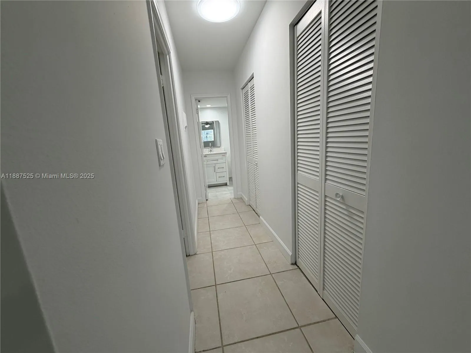 8101 SW 72nd Ave, #219W