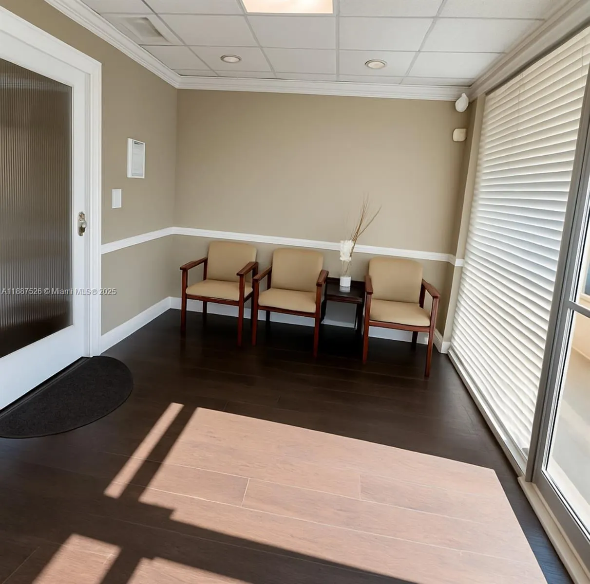 1625 N Commerce Pkwy, #225