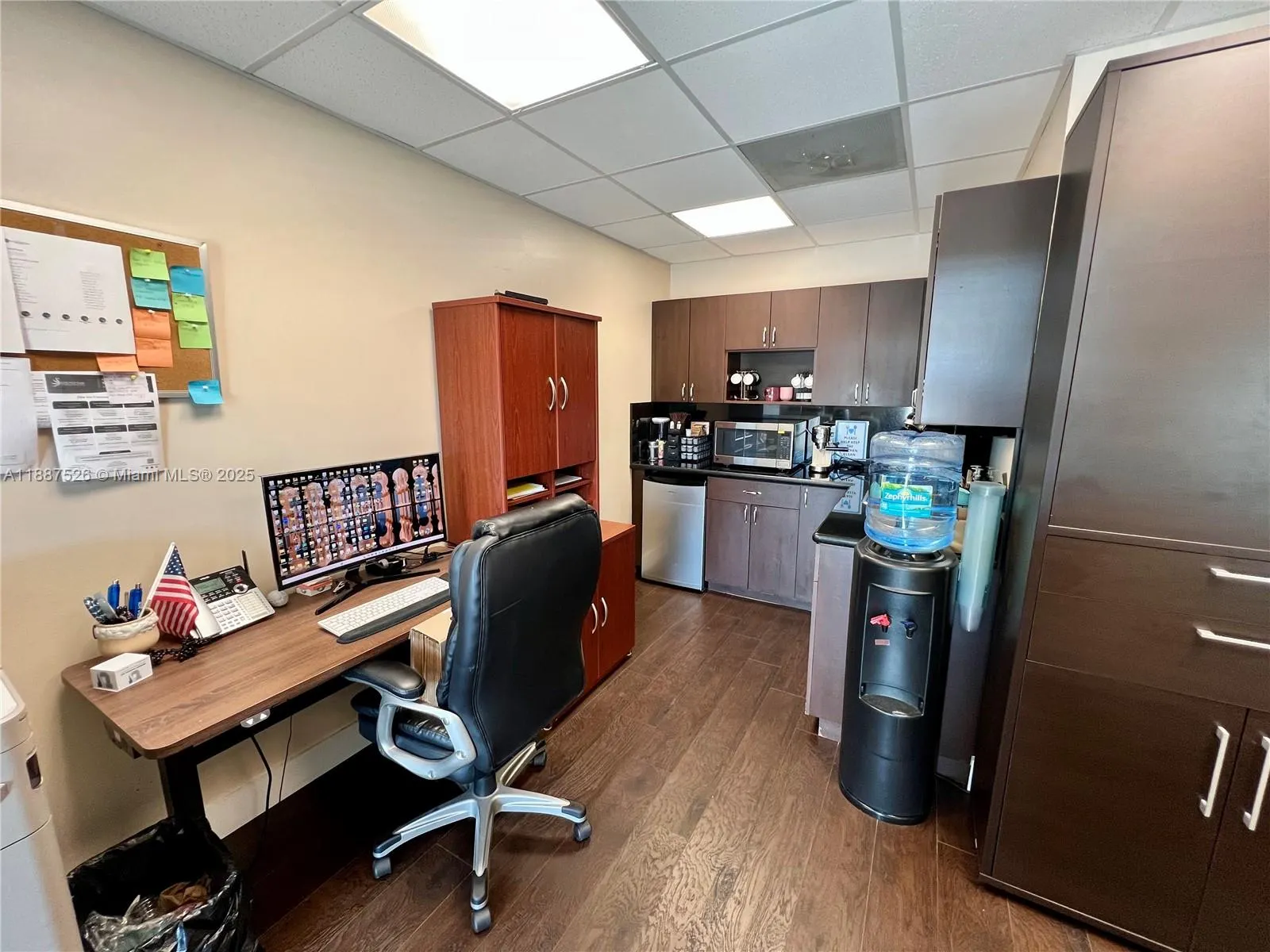 1625 N Commerce Pkwy, #225