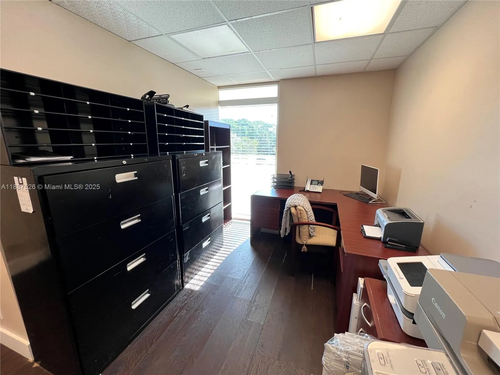1625 N Commerce Pkwy, #225