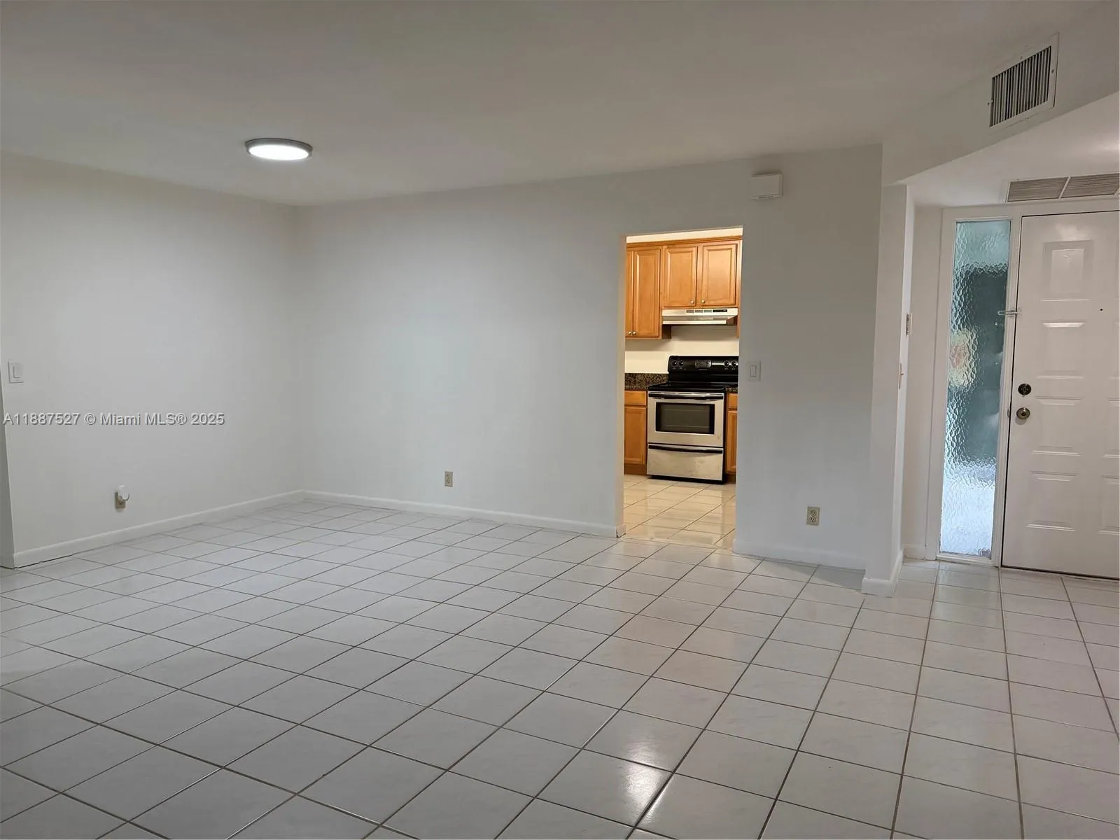 3929 N Carambola Cir N, #2902