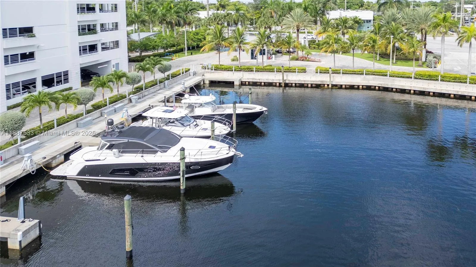 17111 Biscayne Blvd, #1709