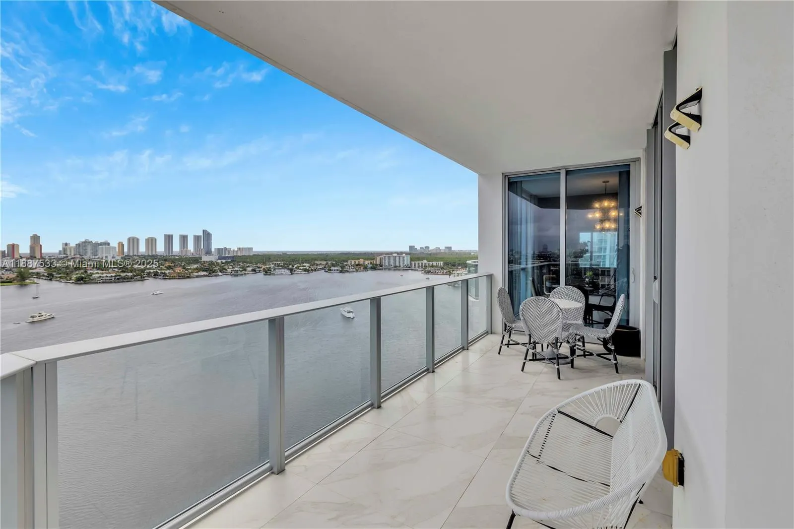 17111 Biscayne Blvd, #1709