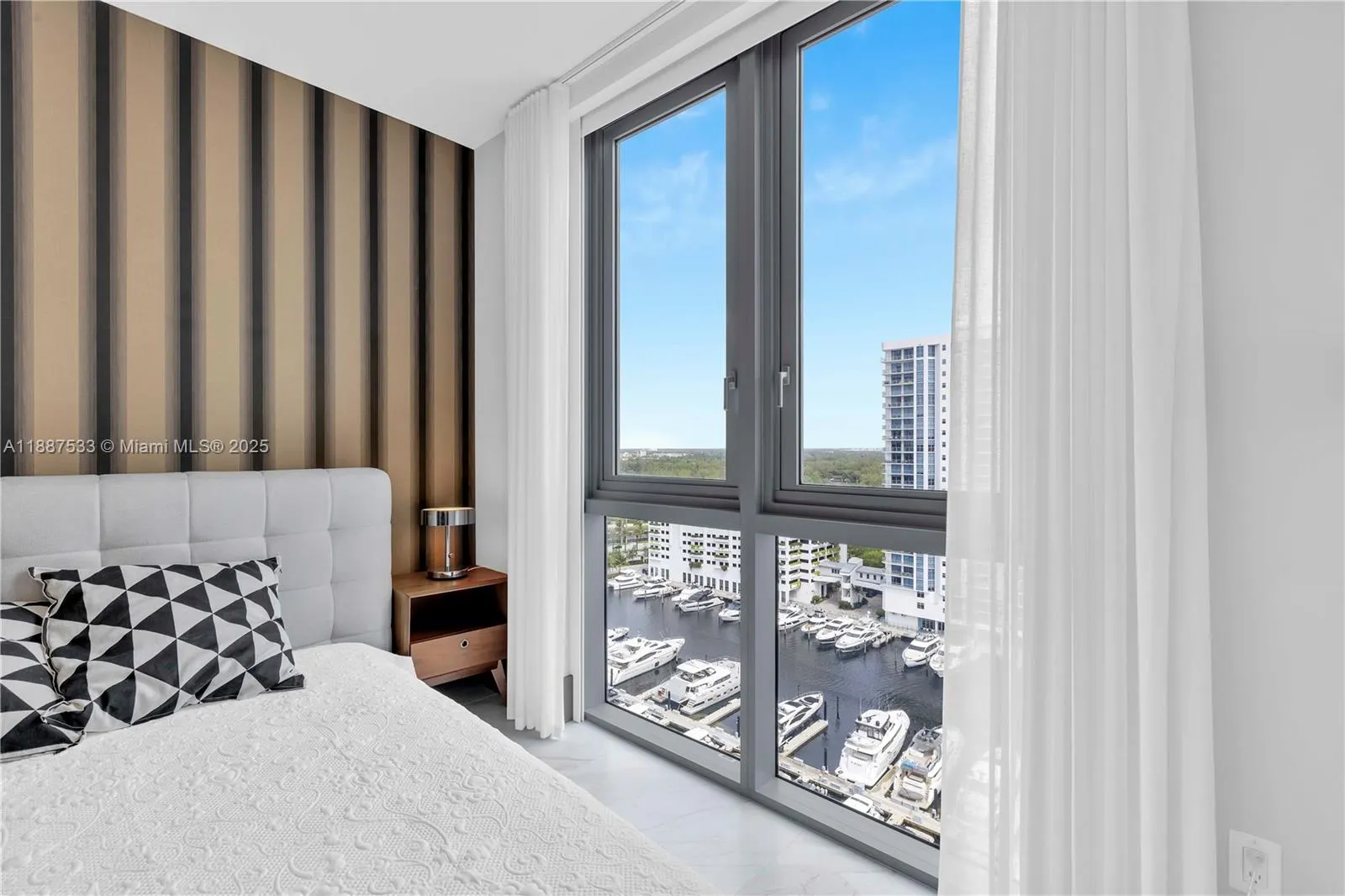 17111 Biscayne Blvd, #1709