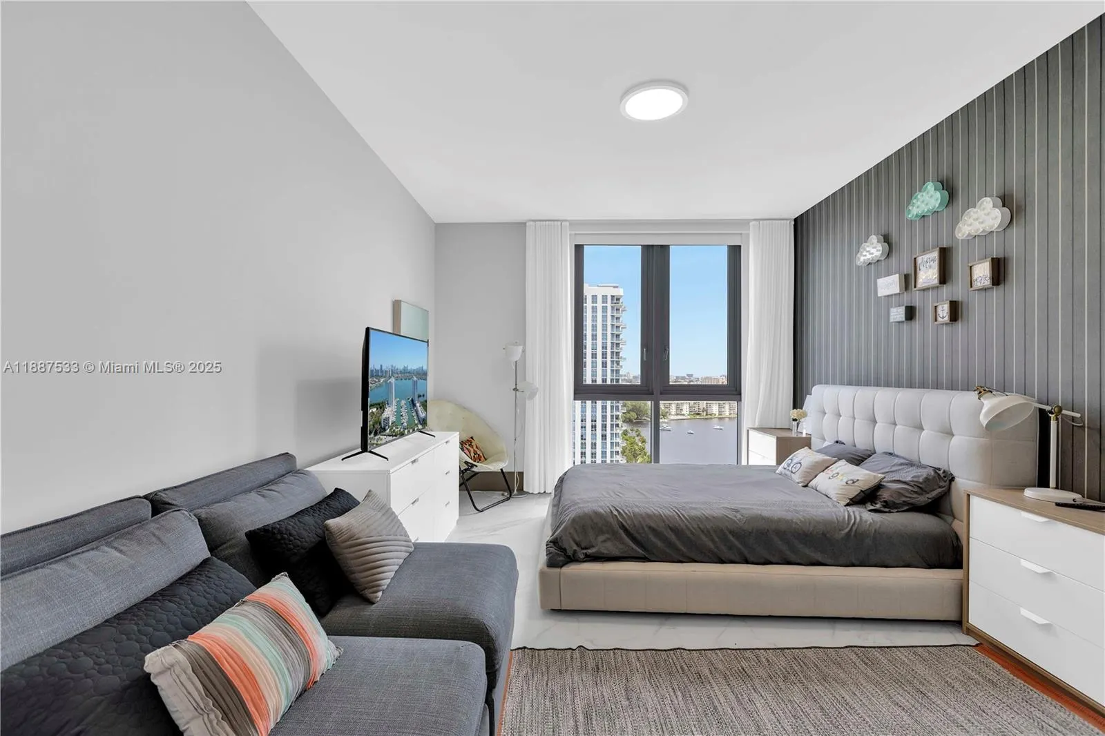 17111 Biscayne Blvd, #1709