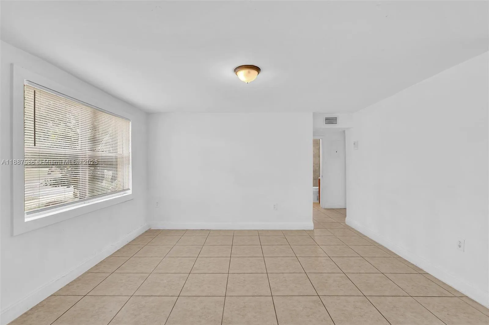 2800 NW 6th Ct