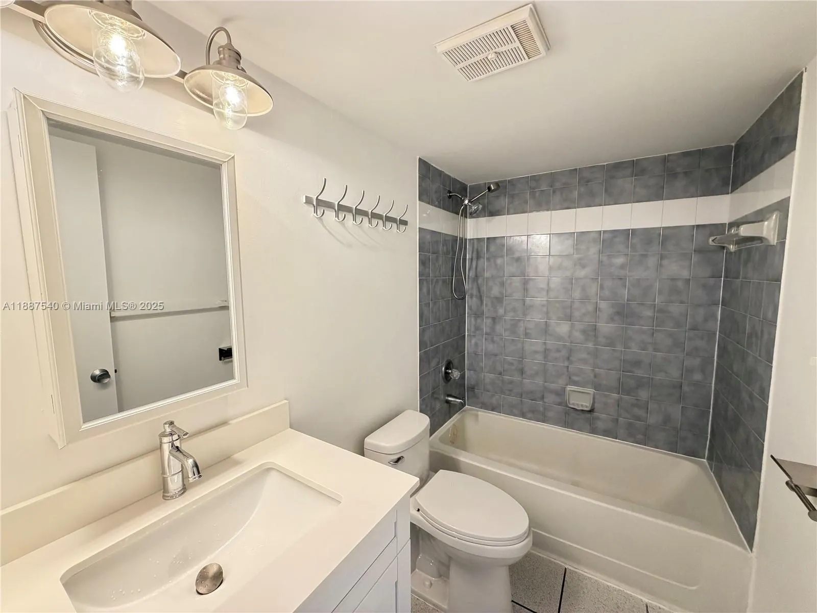 675 NW 85th Ct, #8-209