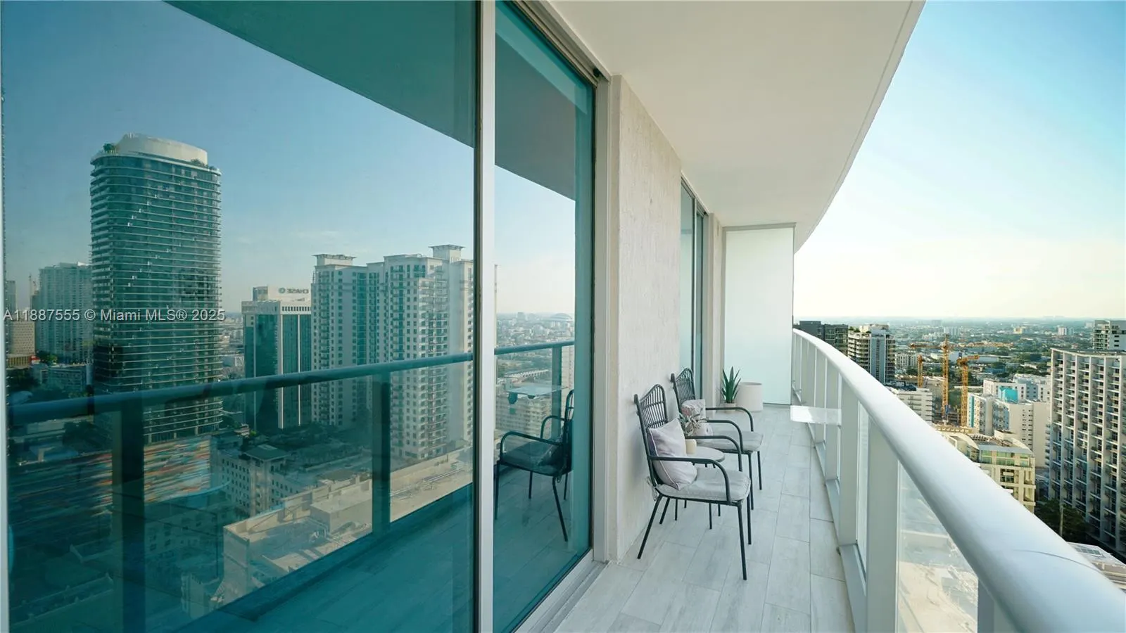 1100 S Miami Ave, #2909