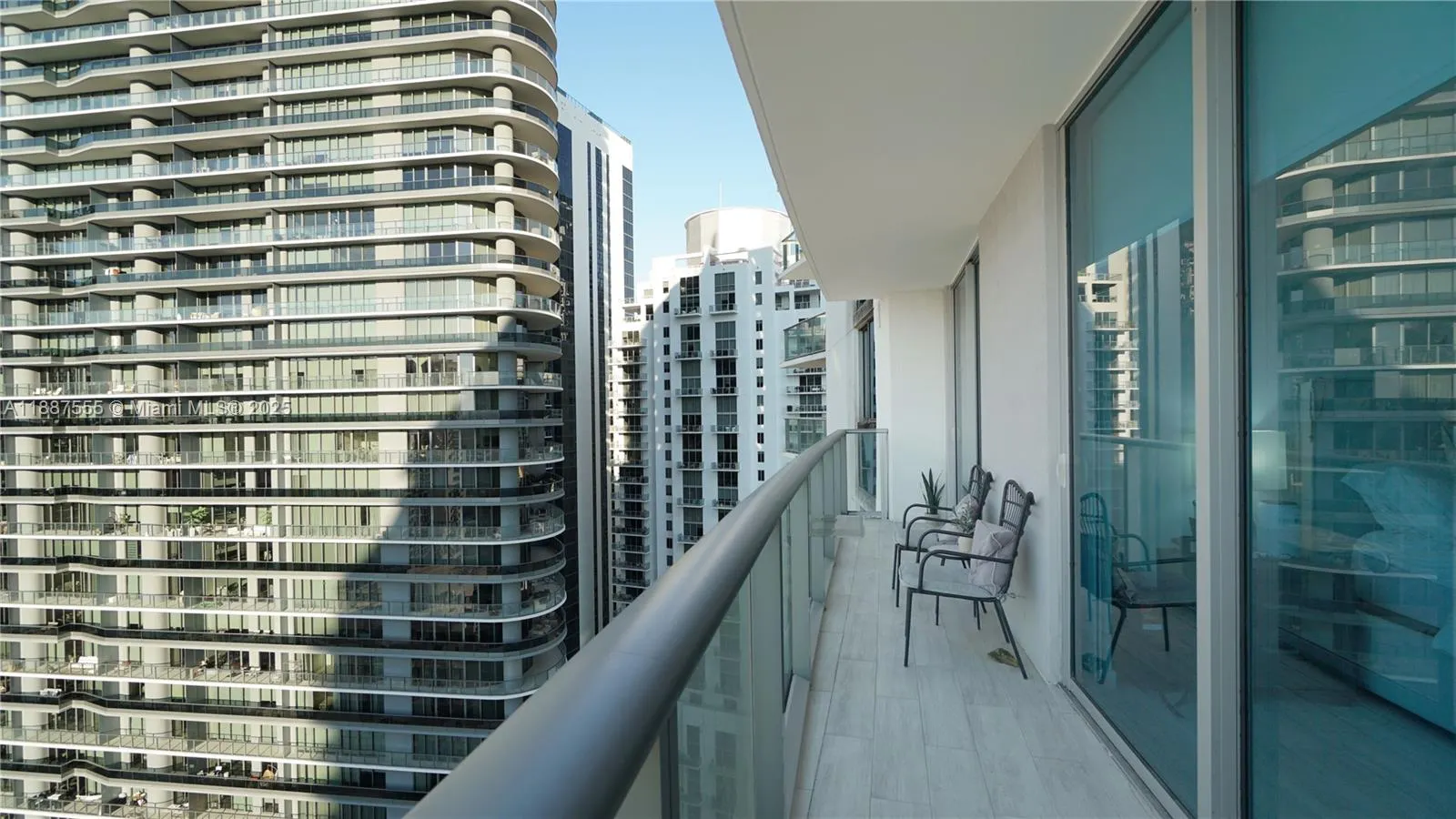 1100 S Miami Ave, #2909