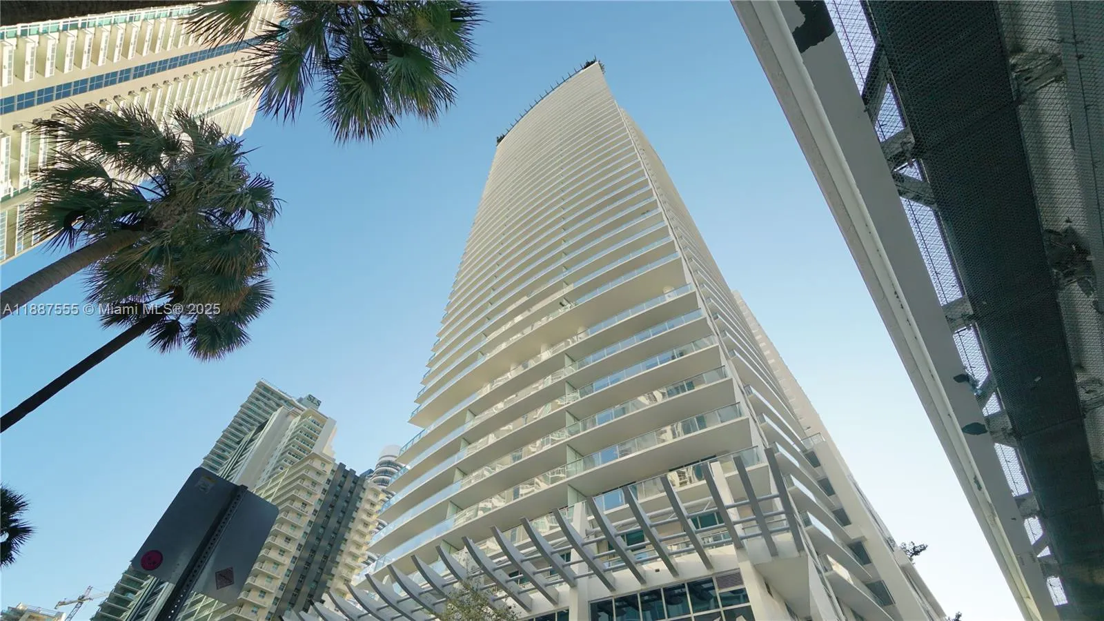1100 S Miami Ave, #2909