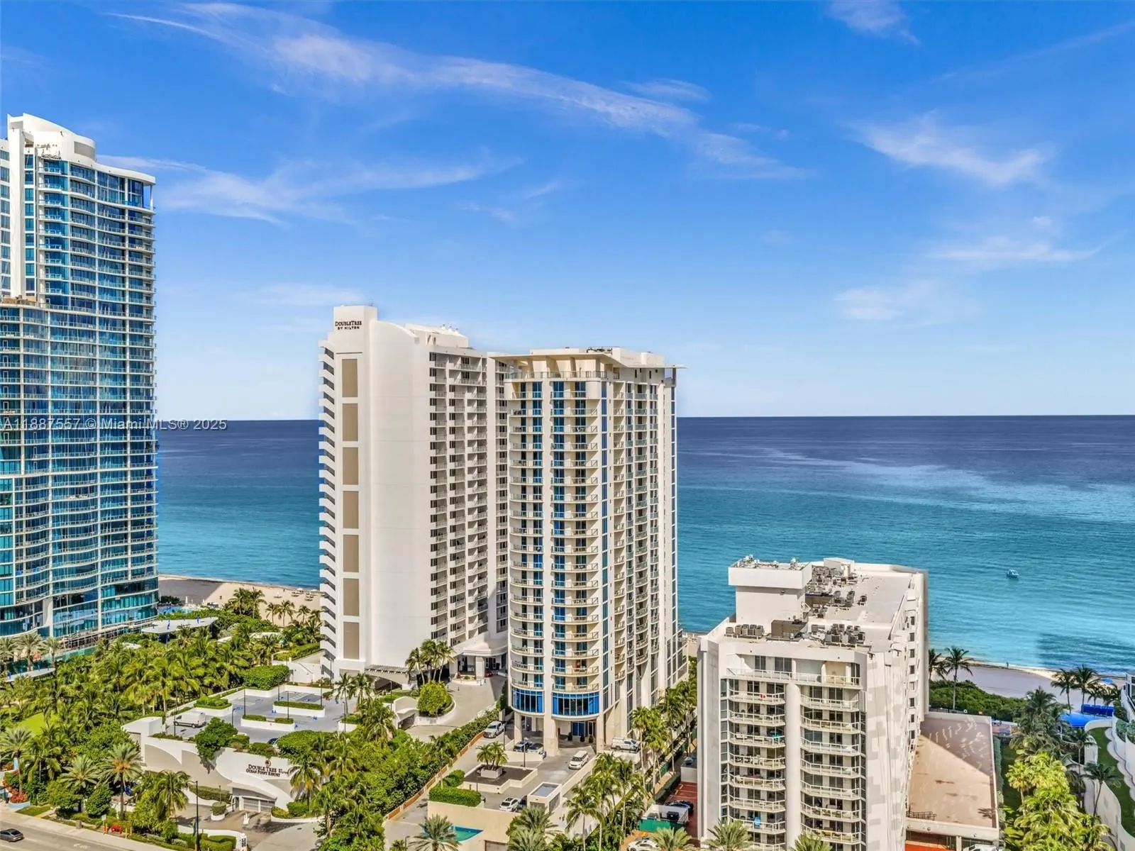 17315 Collins Ave, #1106