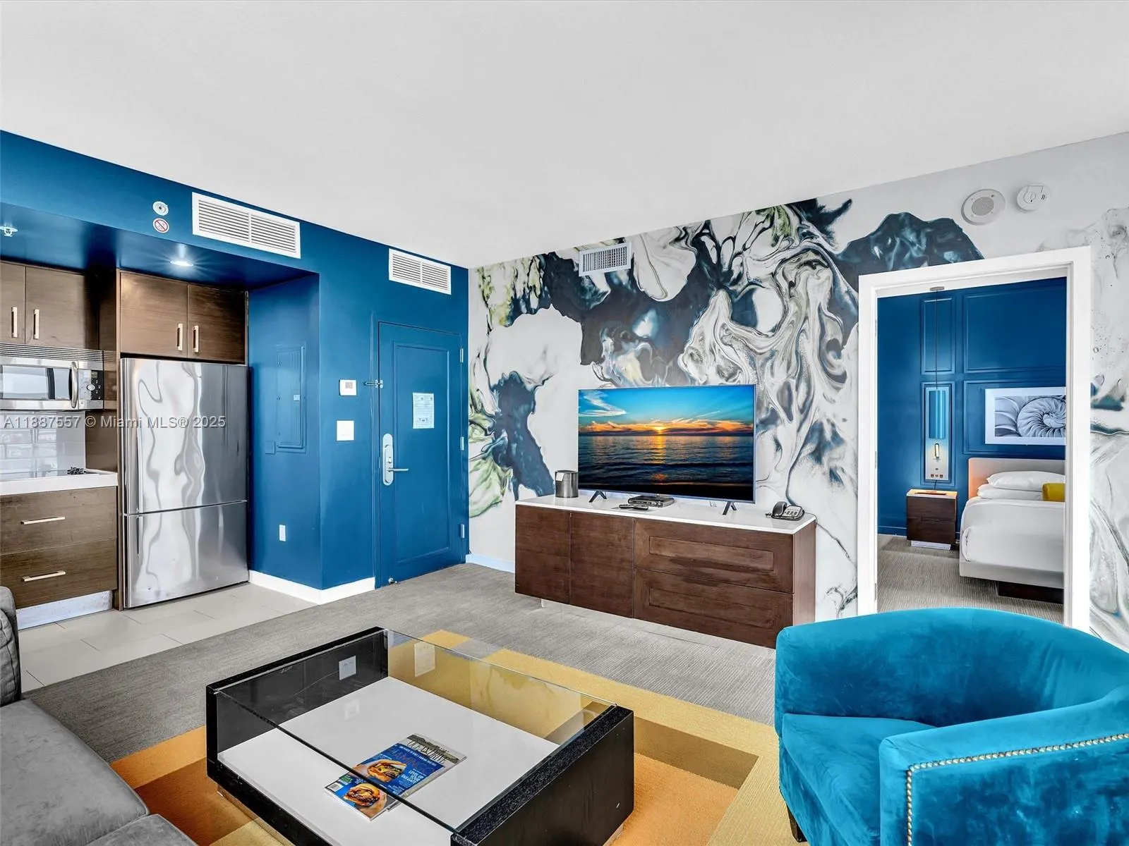 17315 Collins Ave, #1106