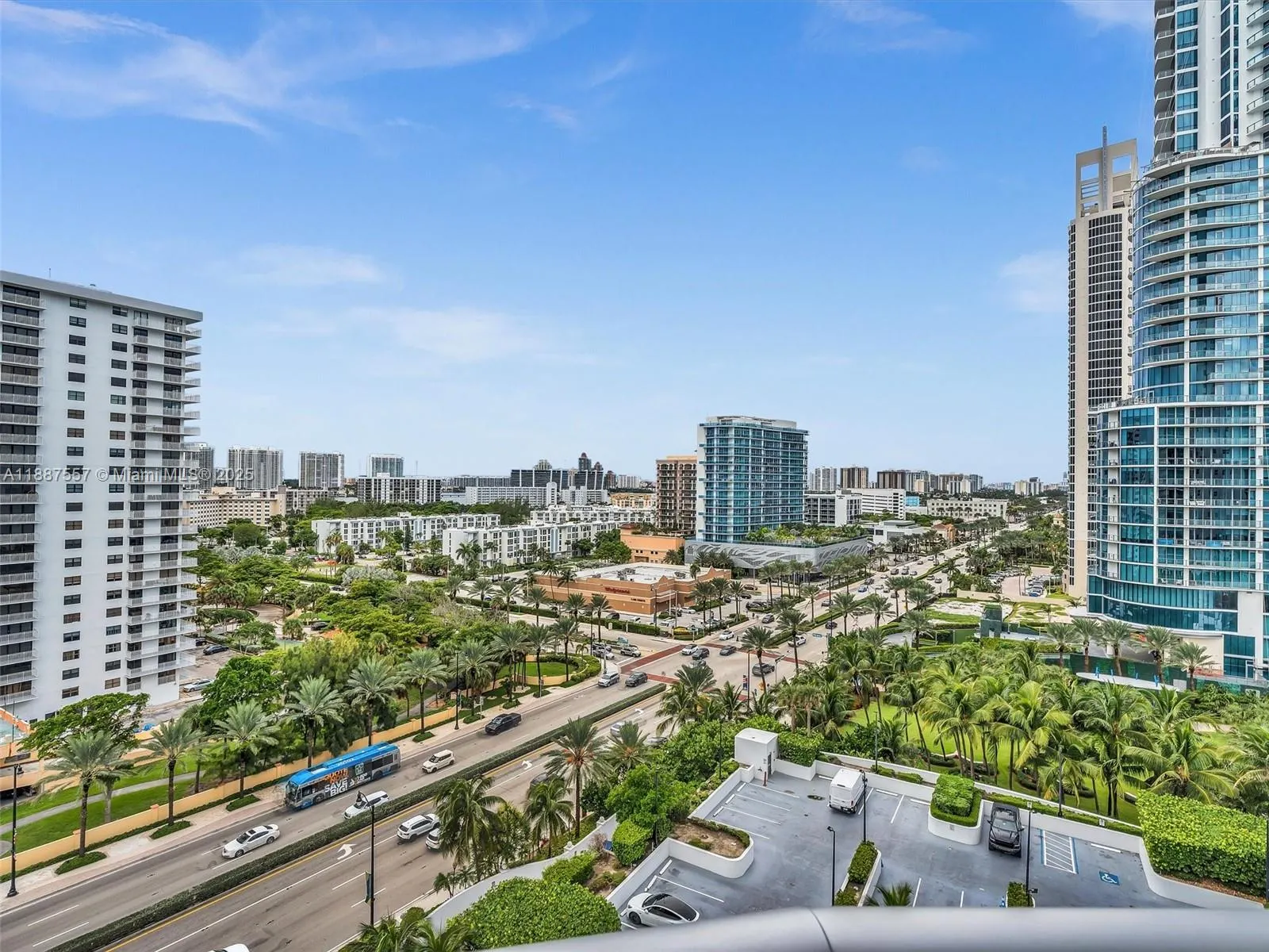 17315 Collins Ave, #1106