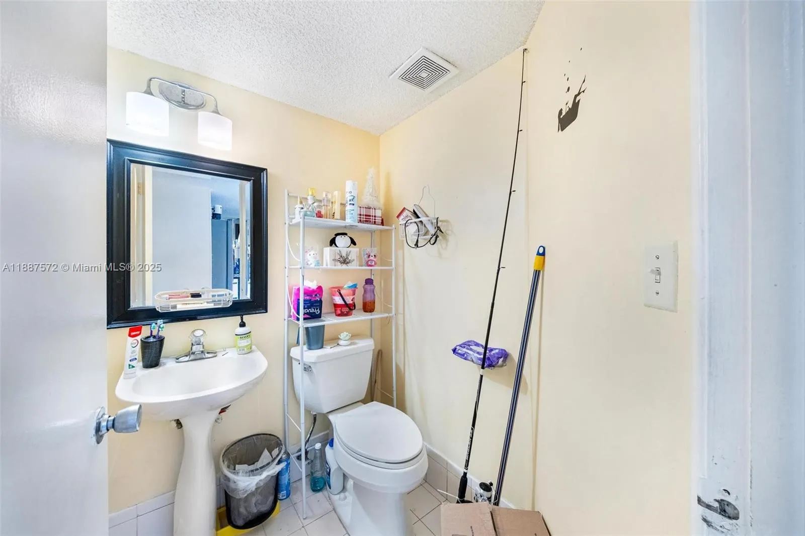 1178 NW 123rd Pl, #1210
