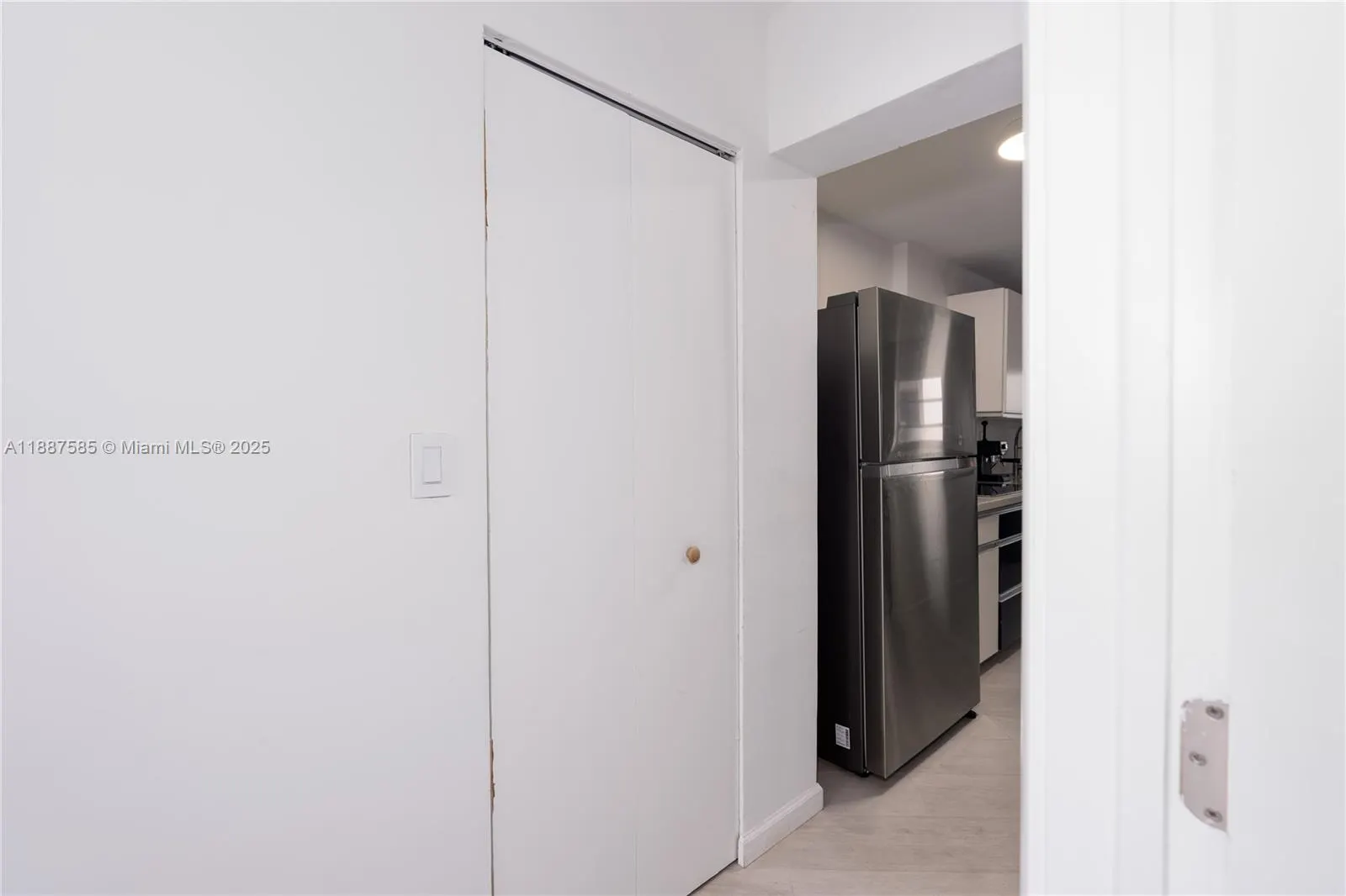 525 Meridian Ave, #203