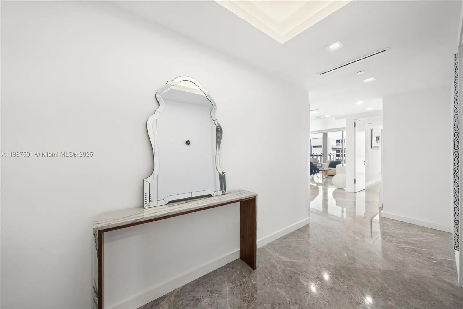 1500 Ocean Dr, #UPH-5