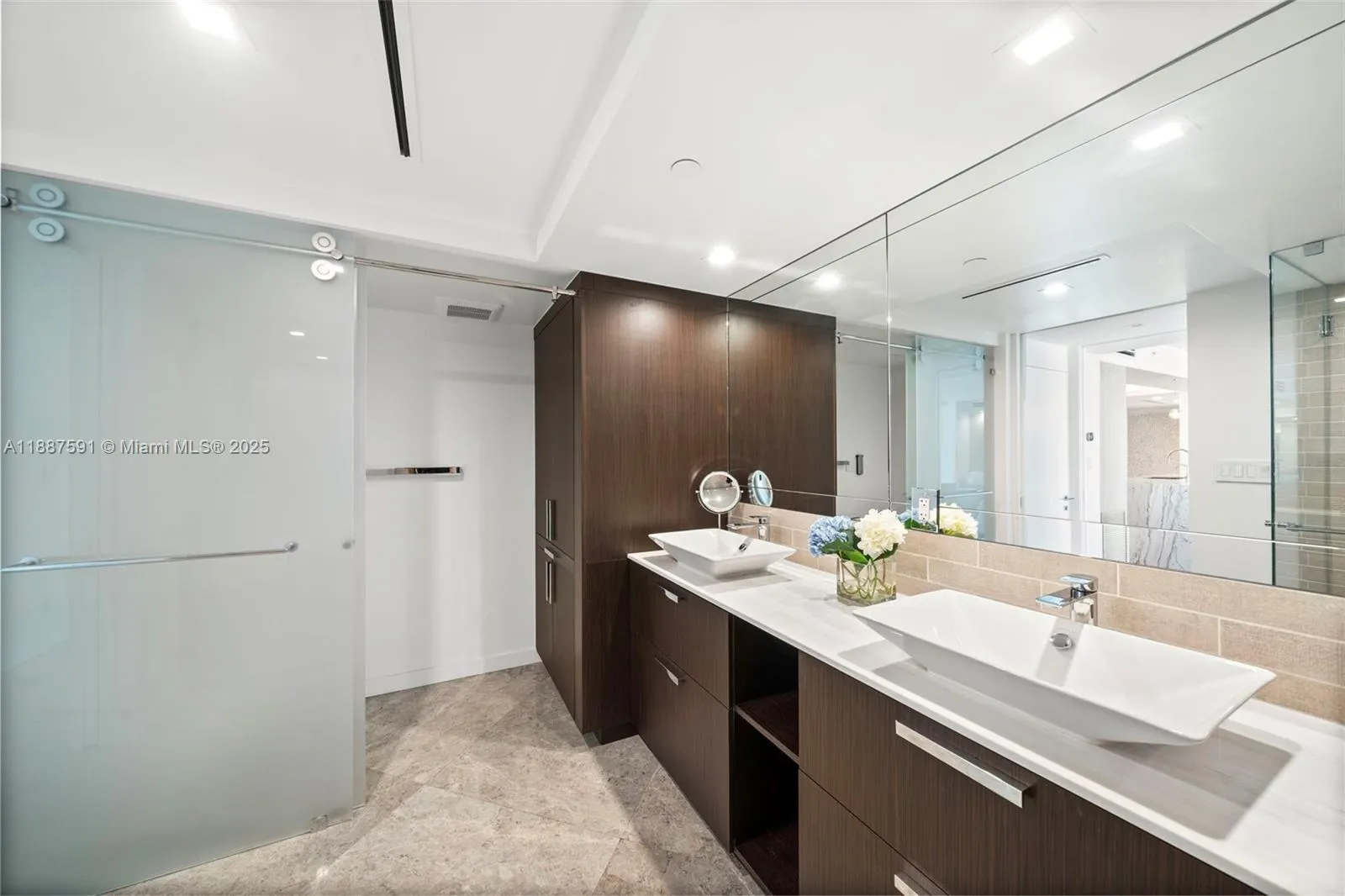 1500 Ocean Dr, #UPH-5