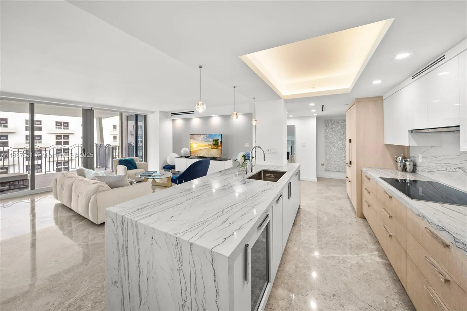 1500 Ocean Dr, #UPH-5
