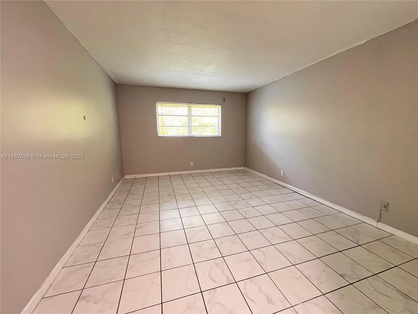 1801 NW 75th Ave, #309