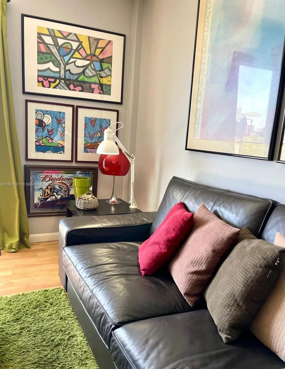 899 West Ave, #5C