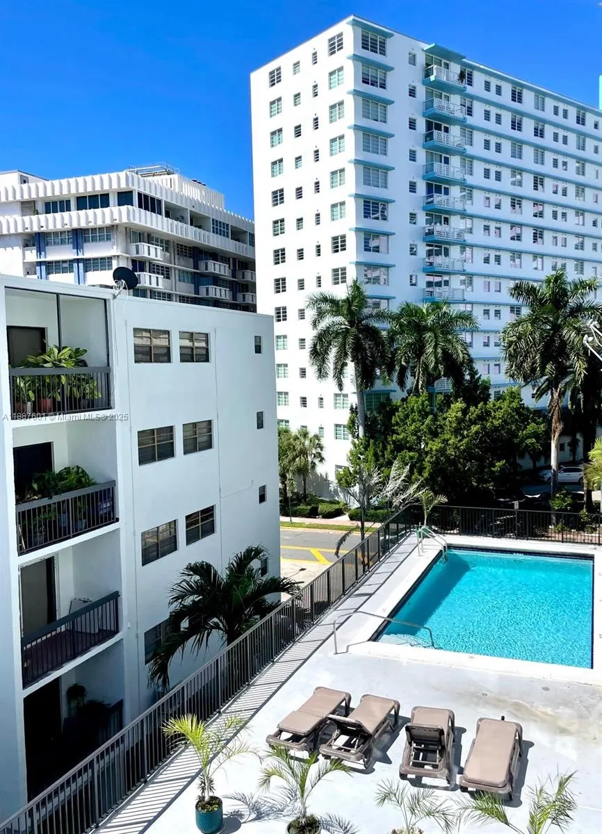 899 West Ave, #5C