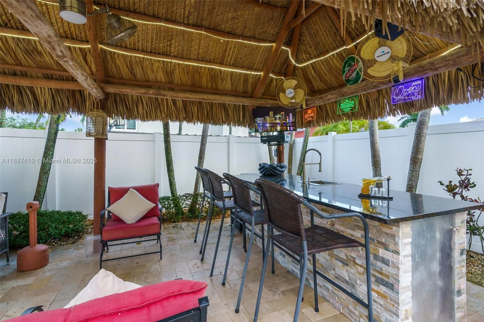 612 SW 179th Ave