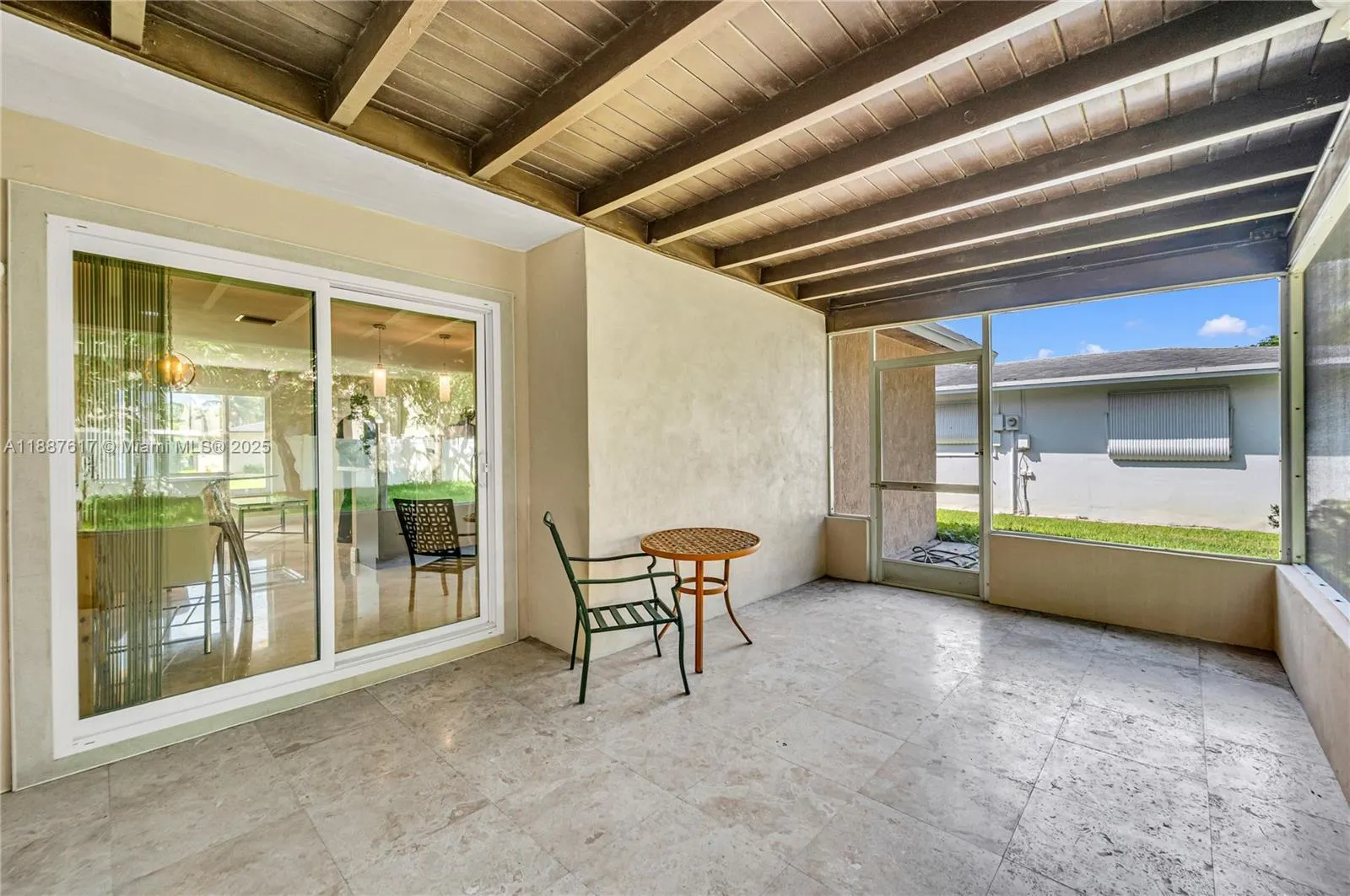 5606 NW 49th Ave