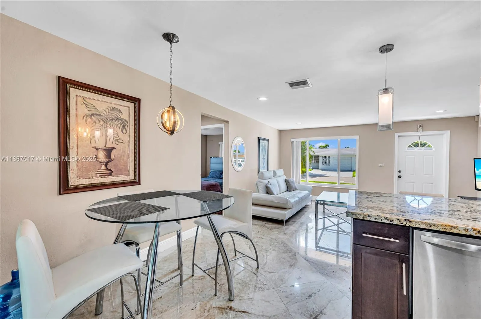 5606 NW 49th Ave