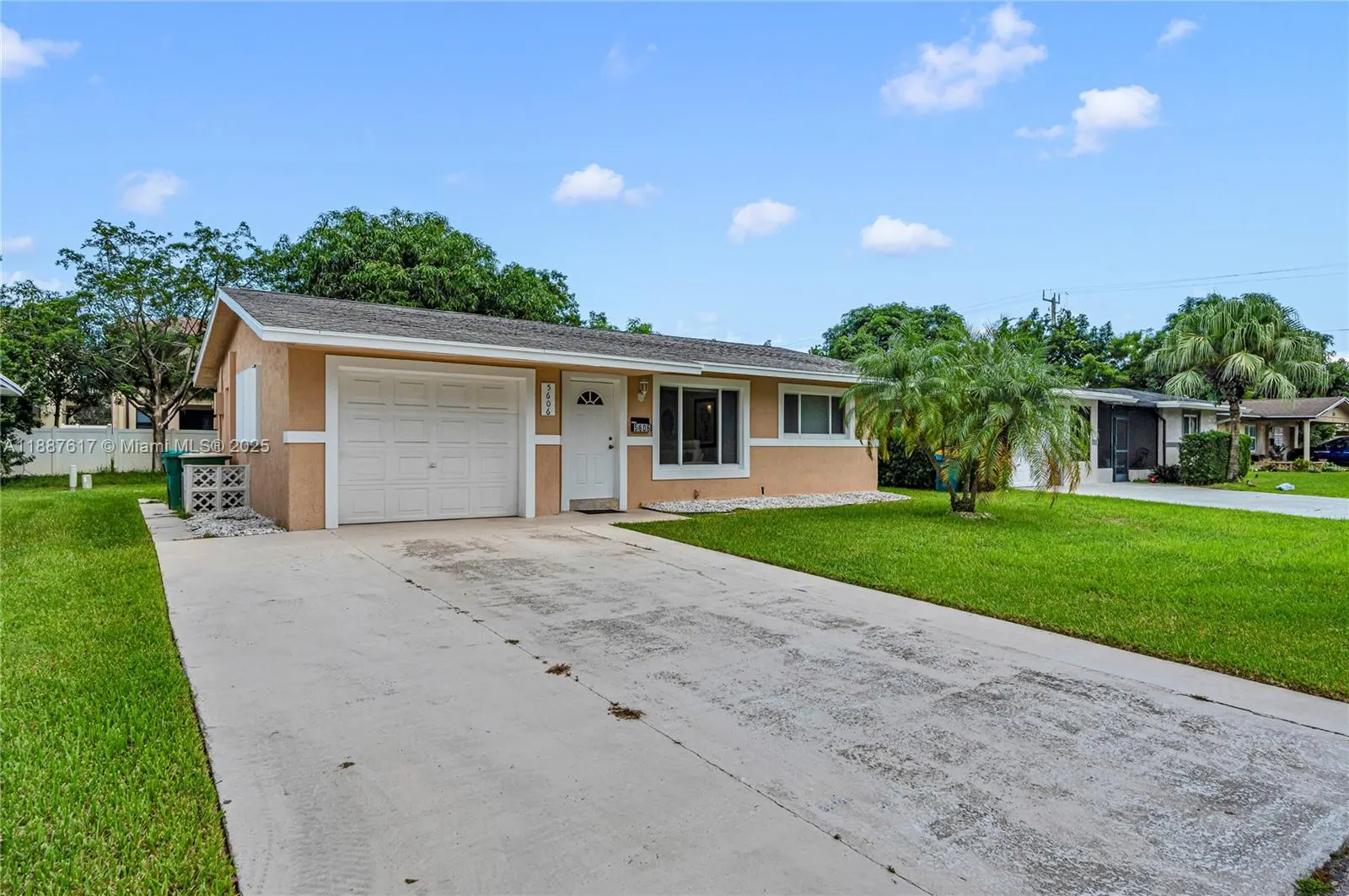 5606 NW 49th Ave