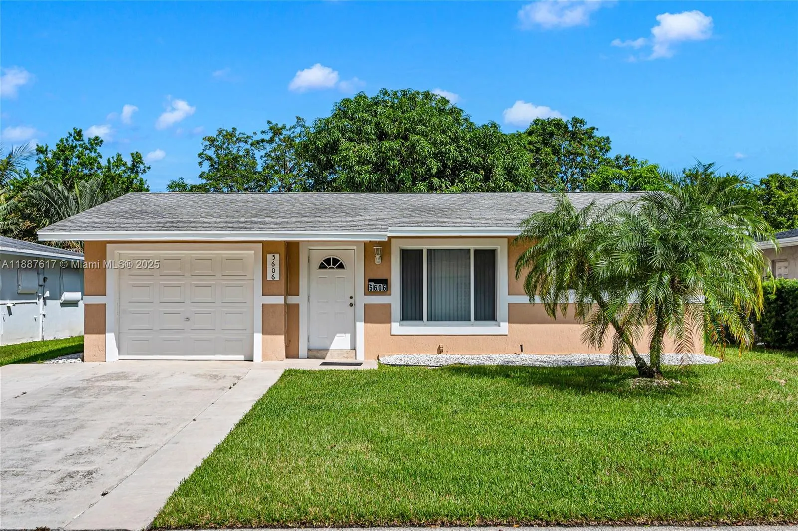 5606 NW 49th Ave
