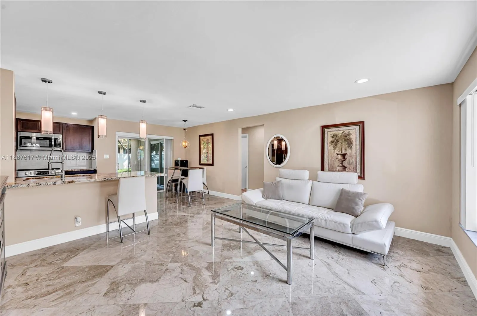 5606 NW 49th Ave