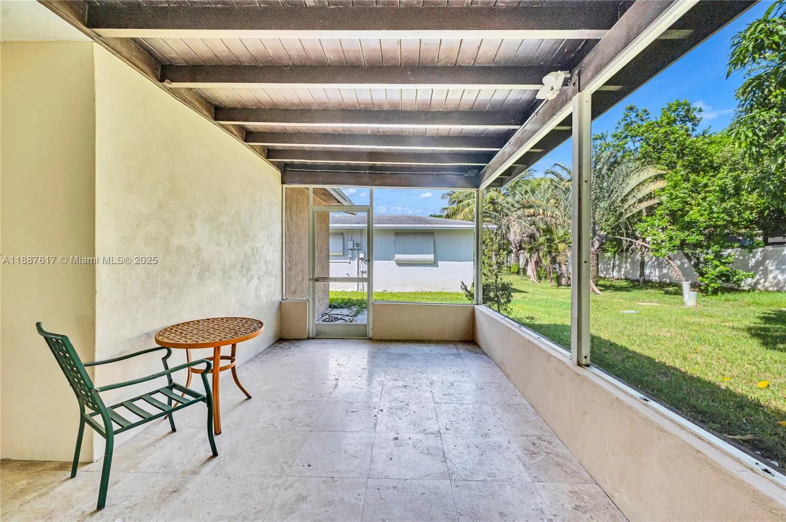 5606 NW 49th Ave