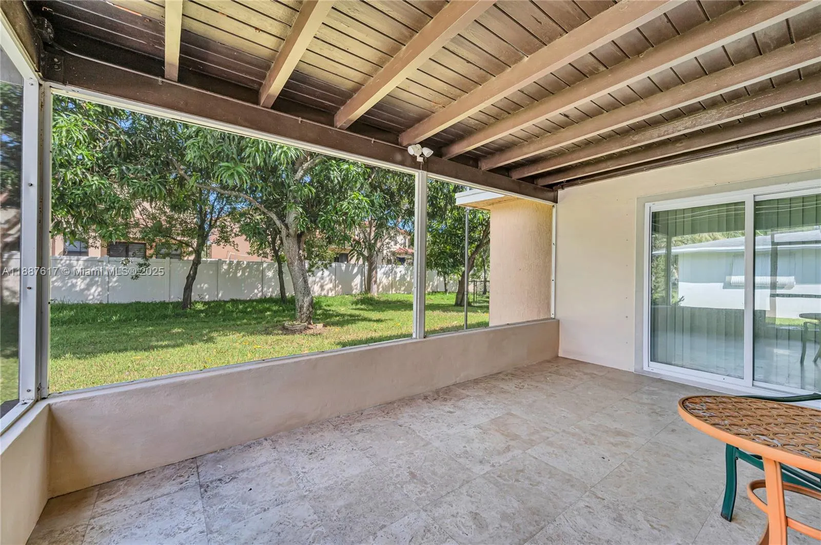5606 NW 49th Ave