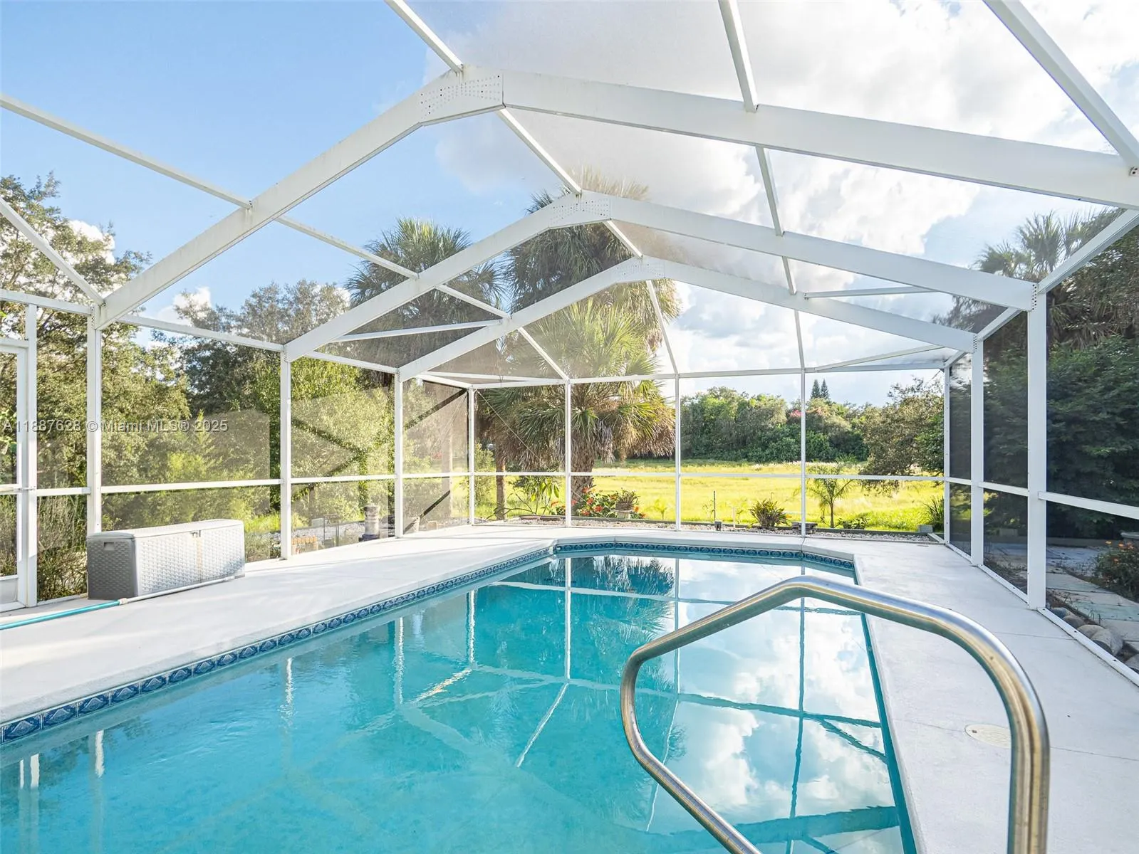 1011 TEQUESTA TRAIL