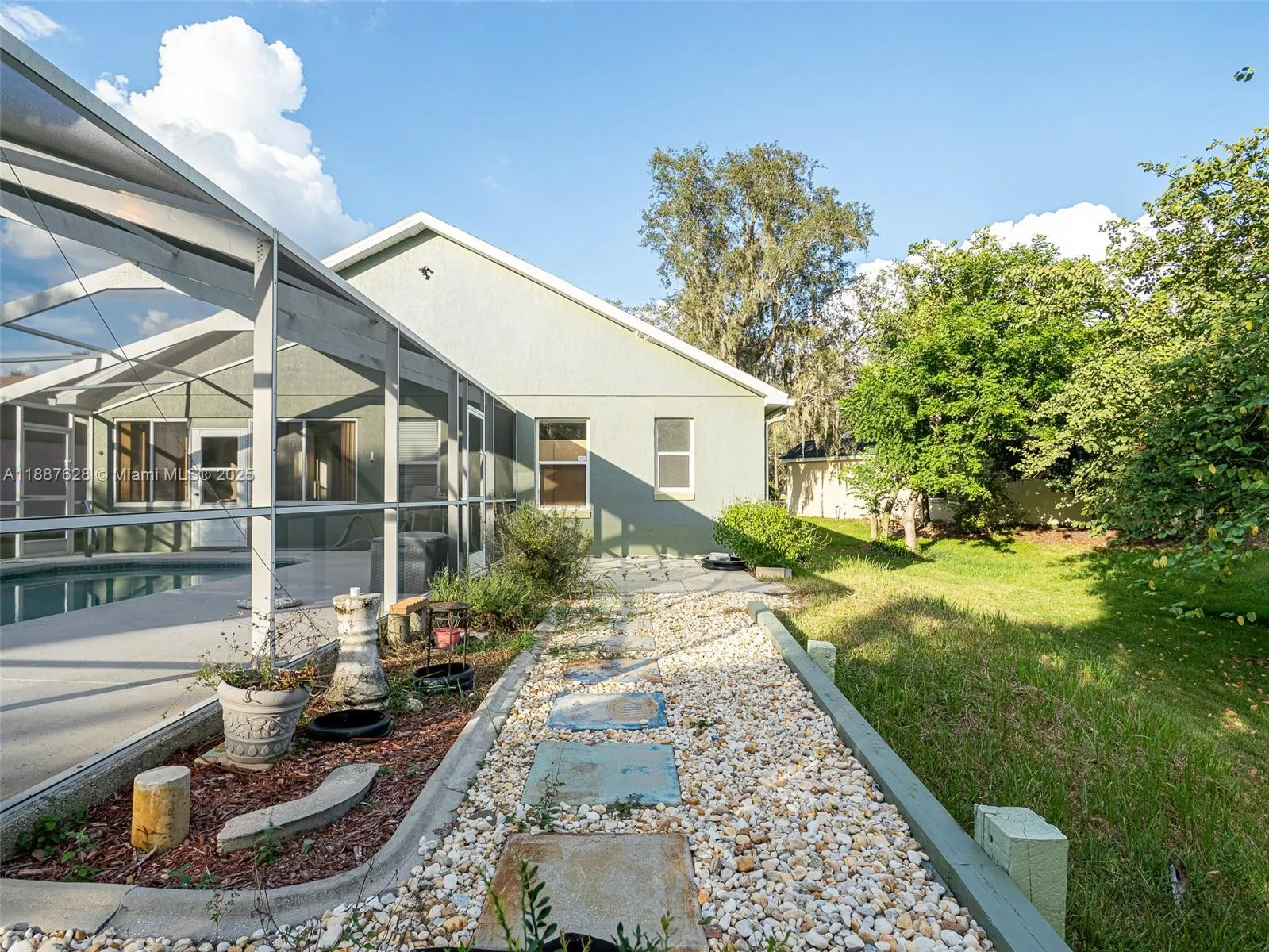 1011 TEQUESTA TRAIL