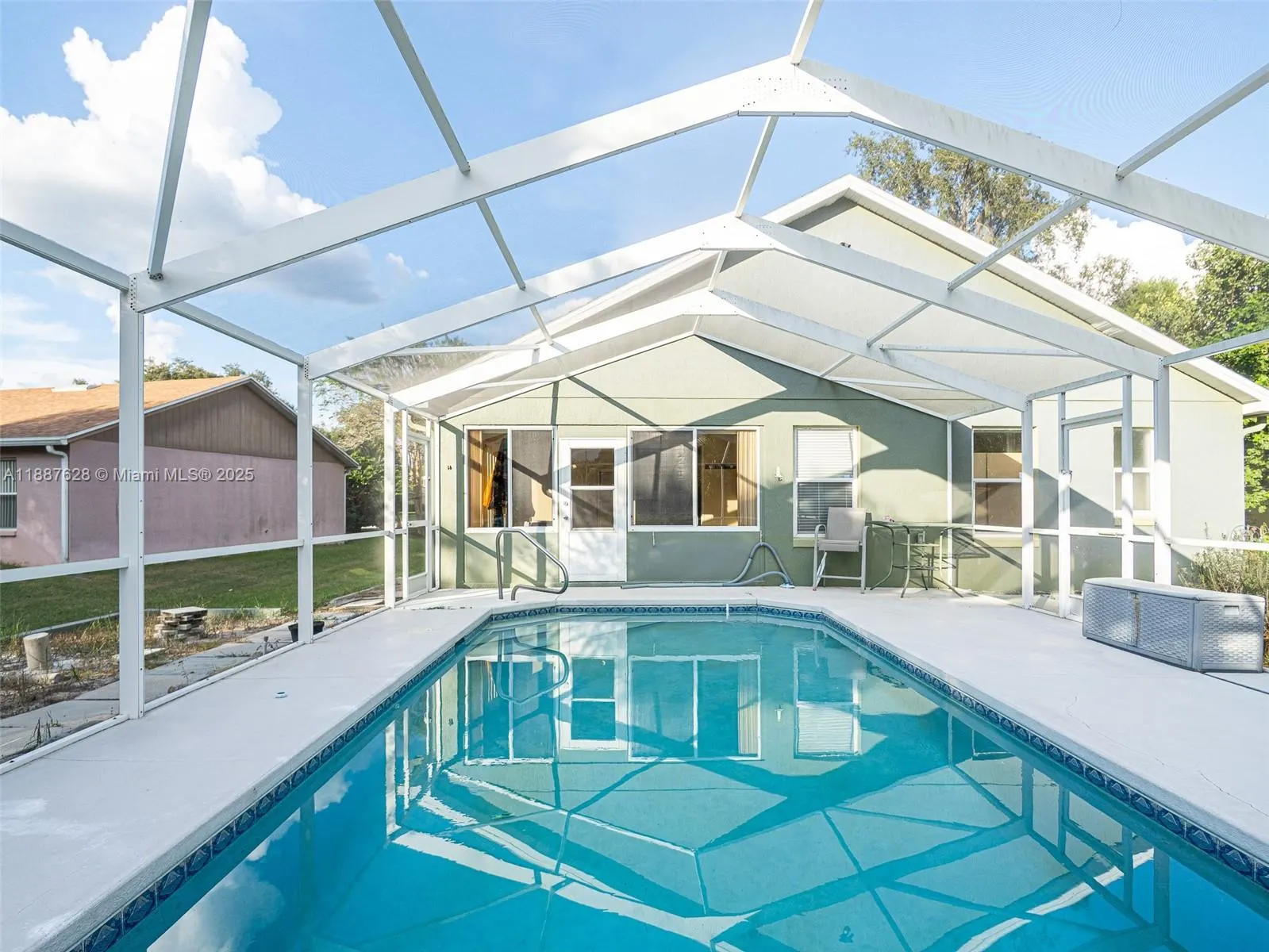 1011 TEQUESTA TRAIL