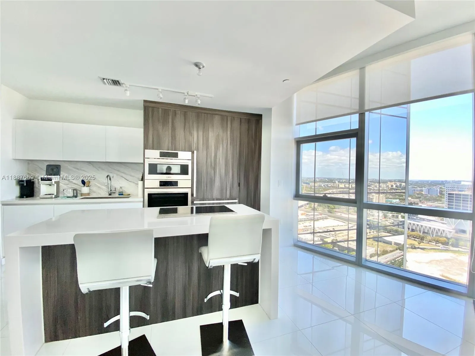 851 NE 1st Ave, #2802