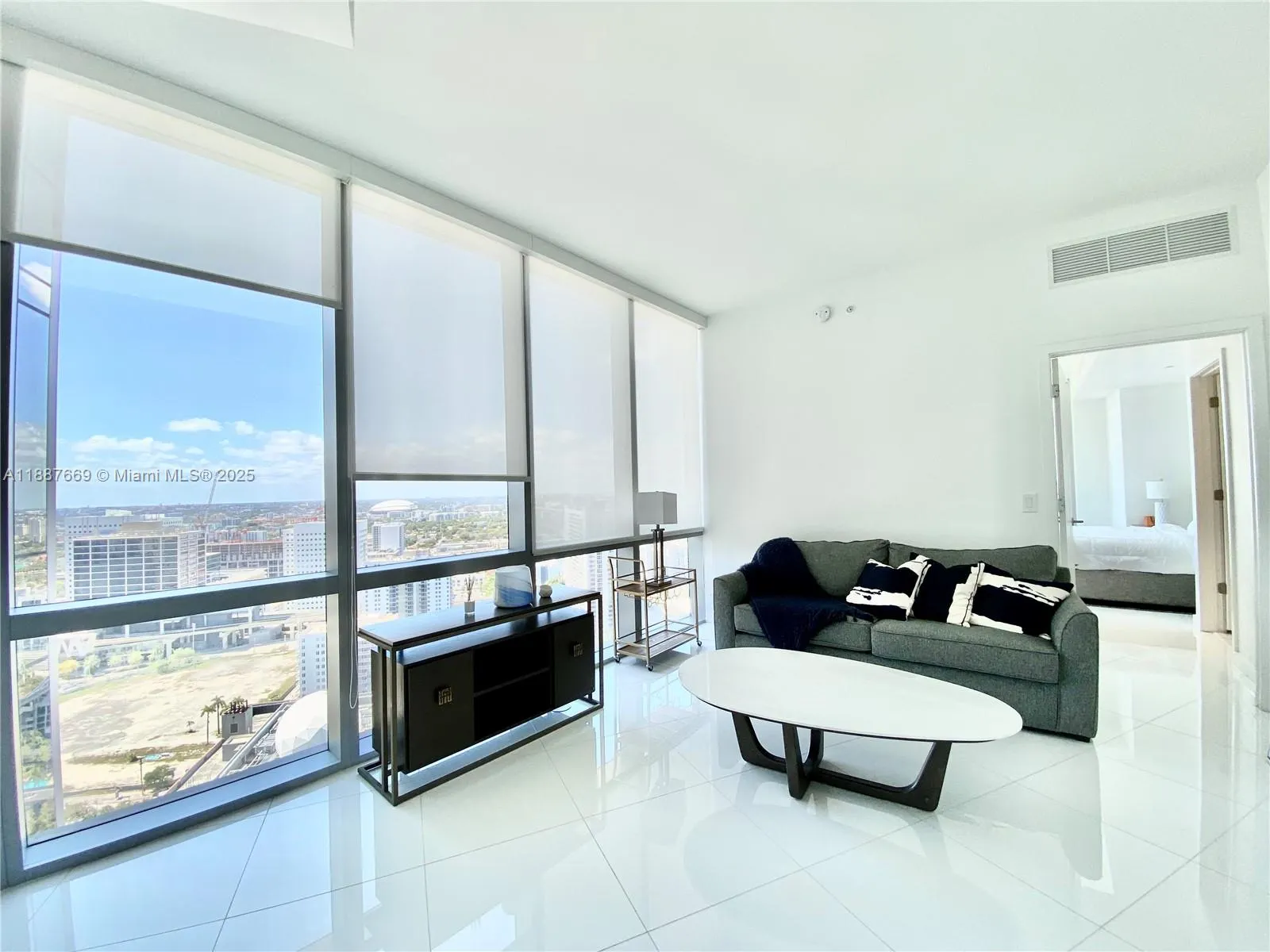 851 NE 1st Ave, #2802