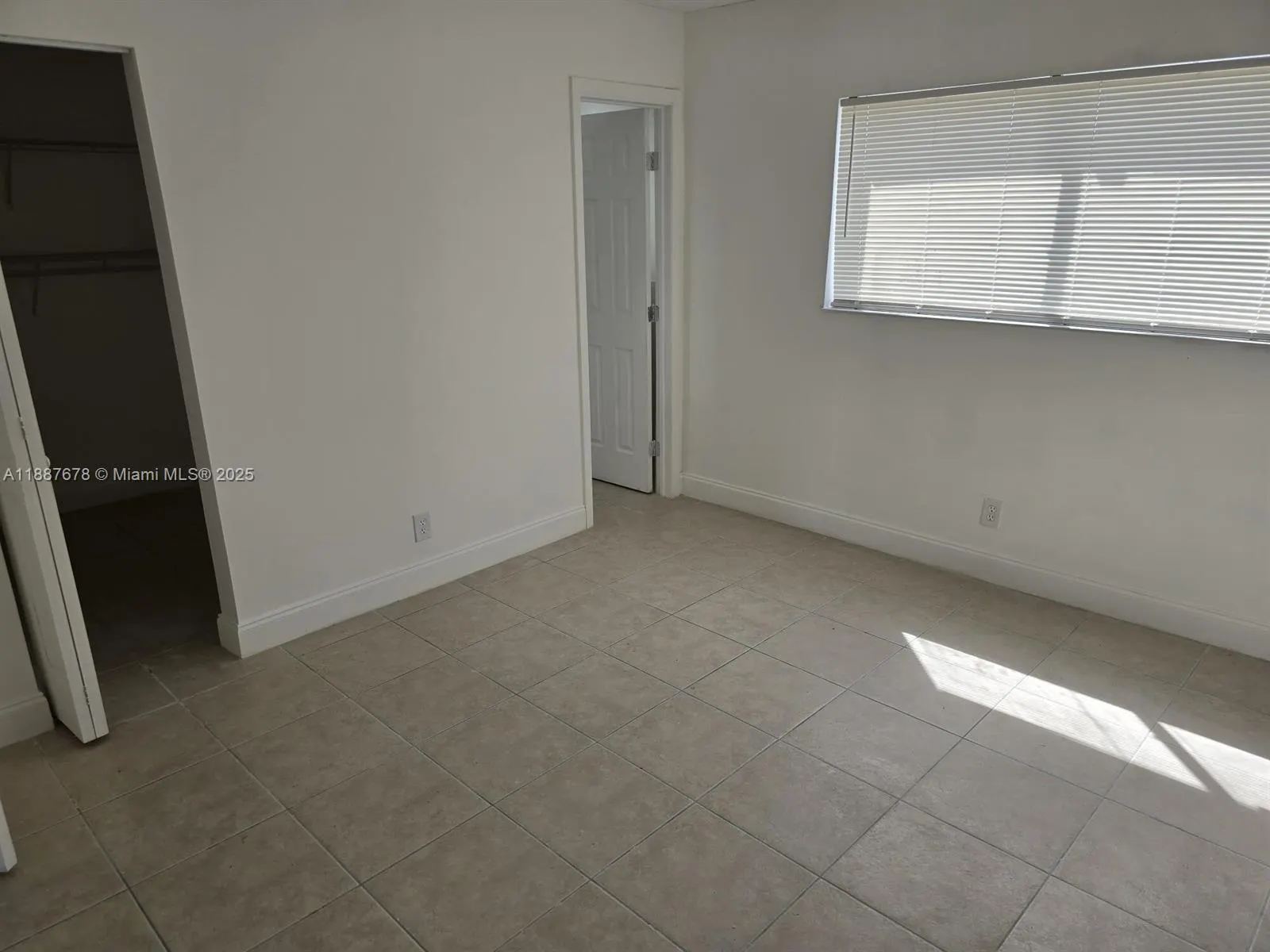 1829 N A St, #5