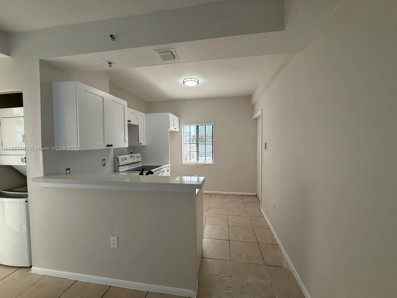 763 SW 5th St
