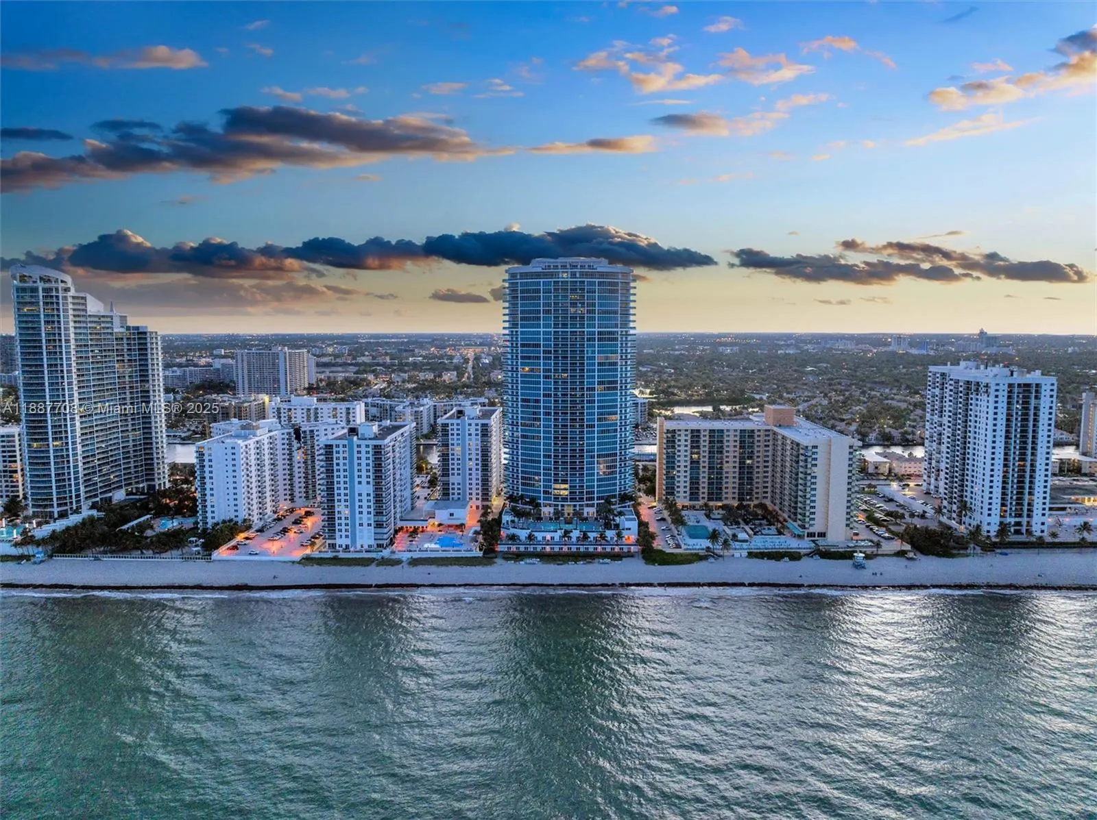 2711 S Ocean Dr, #3705