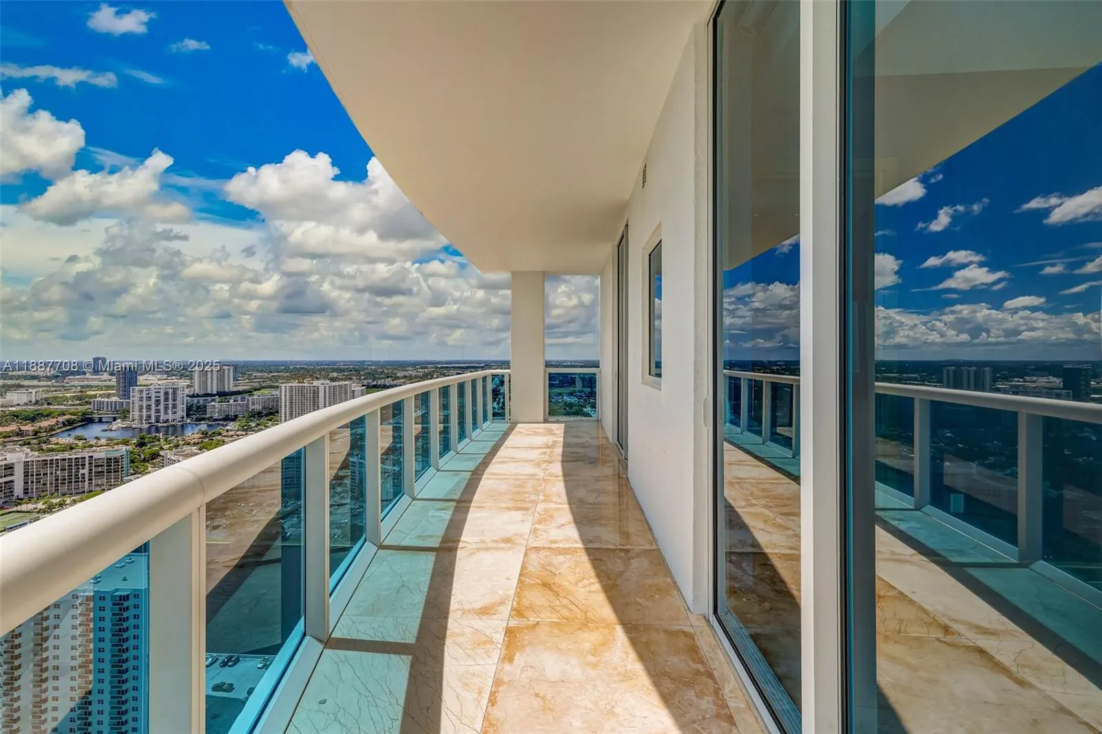 2711 S Ocean Dr, #3705