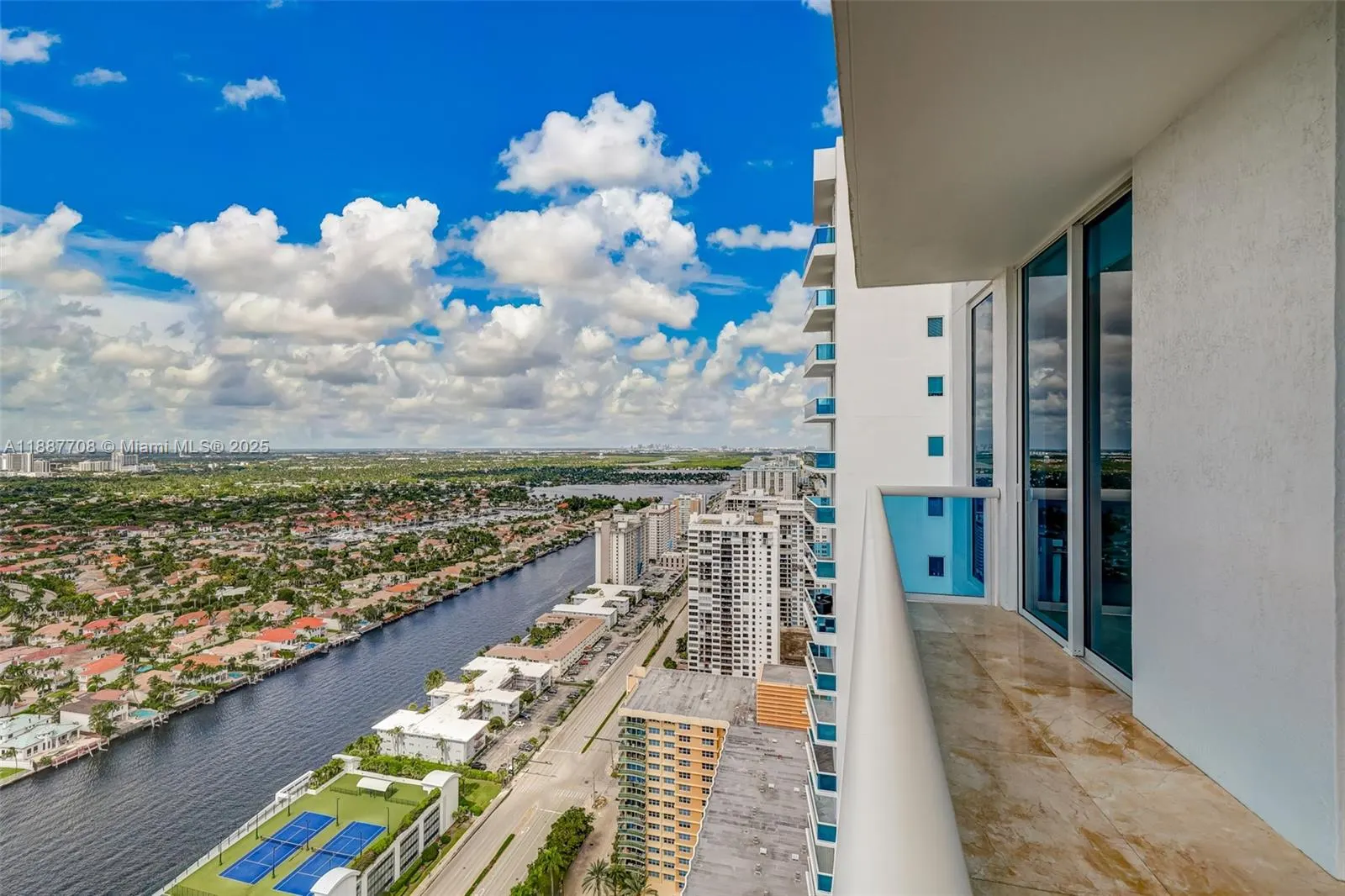 2711 S Ocean Dr, #3705