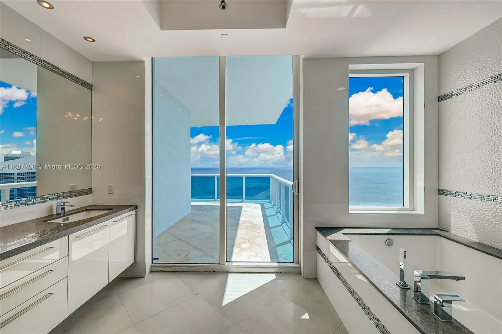 2711 S Ocean Dr, #3705
