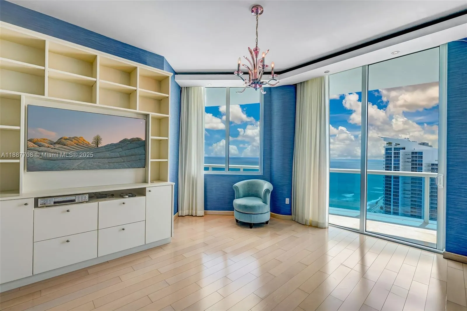 2711 S Ocean Dr, #3705