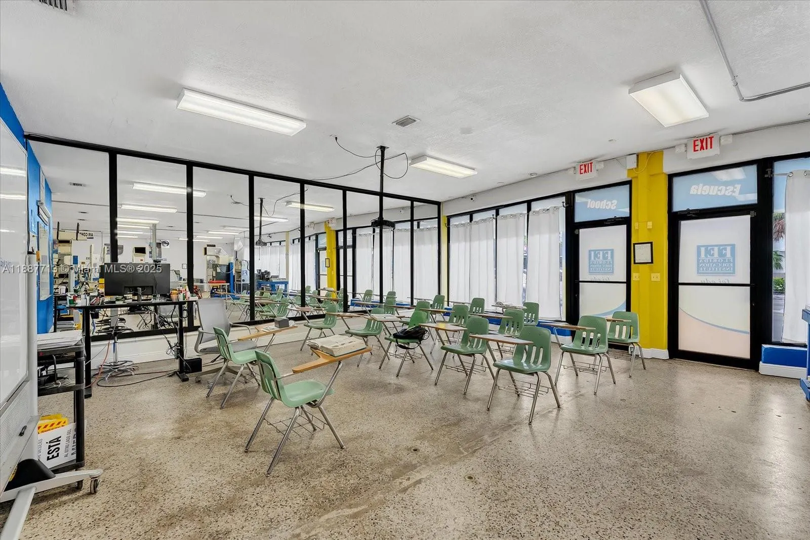 5769-5779 SW 8 ST