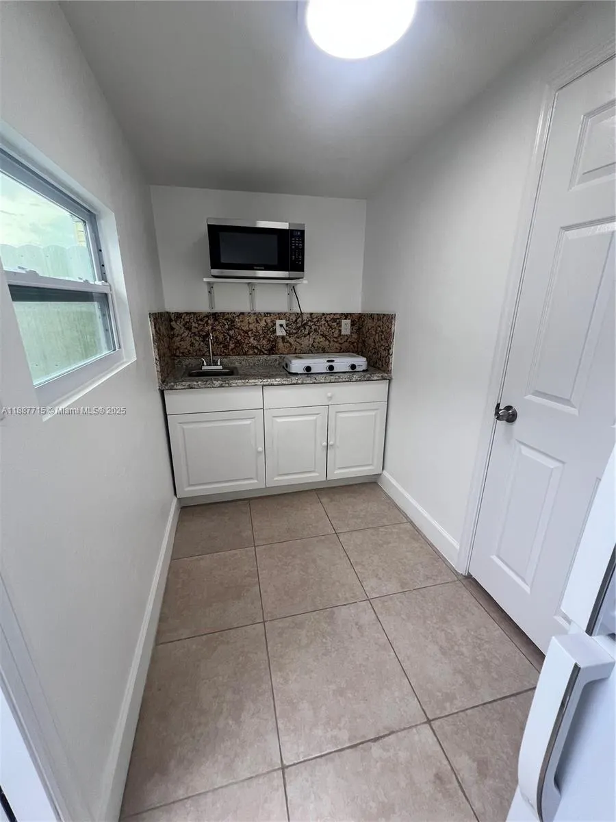 14763 SW 173rd Ter, #1