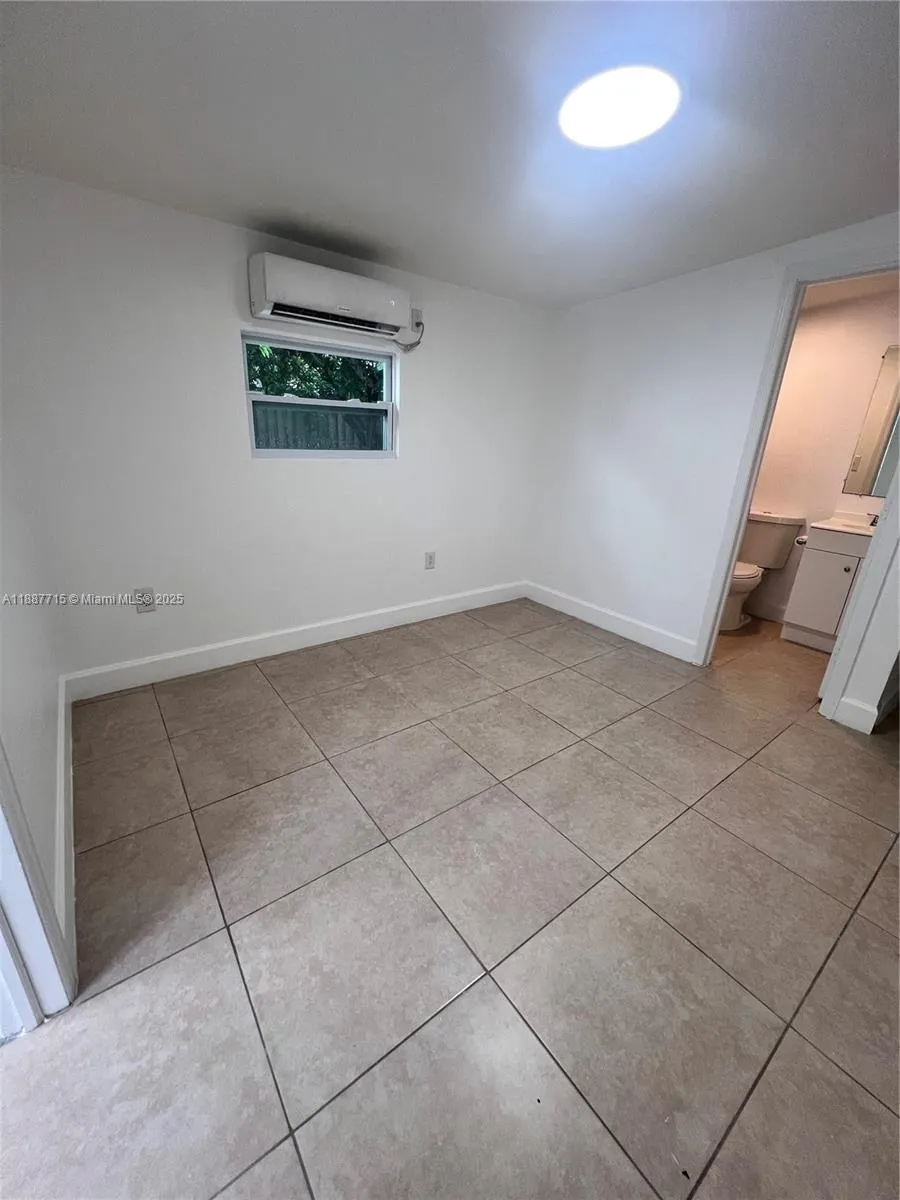 14763 SW 173rd Ter, #1