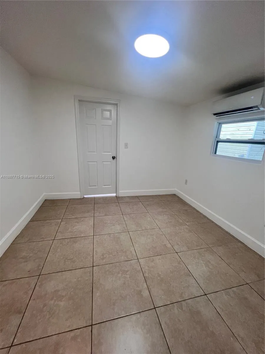 14763 SW 173rd Ter, #1