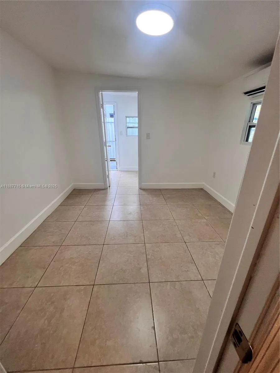 14763 SW 173rd Ter, #1
